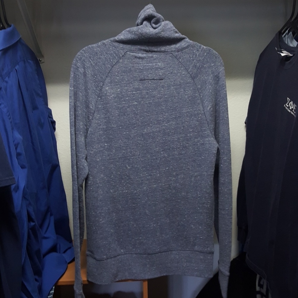 Express sweater - Picture 3 of 3